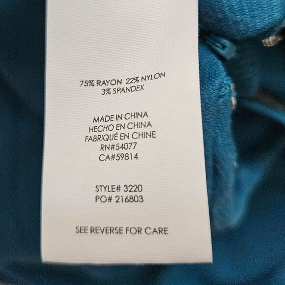 Cabi Sigourney Pencil Skirt Womens Sz 2 Turquoise Blue Pockets Side Zipper GUC - Picture 7 of 7